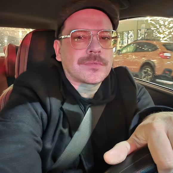 Meet your Posher, B - Picture 2 of 2